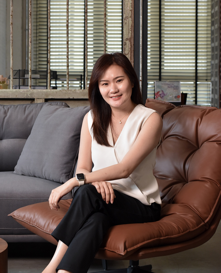 ROSANNE LIM